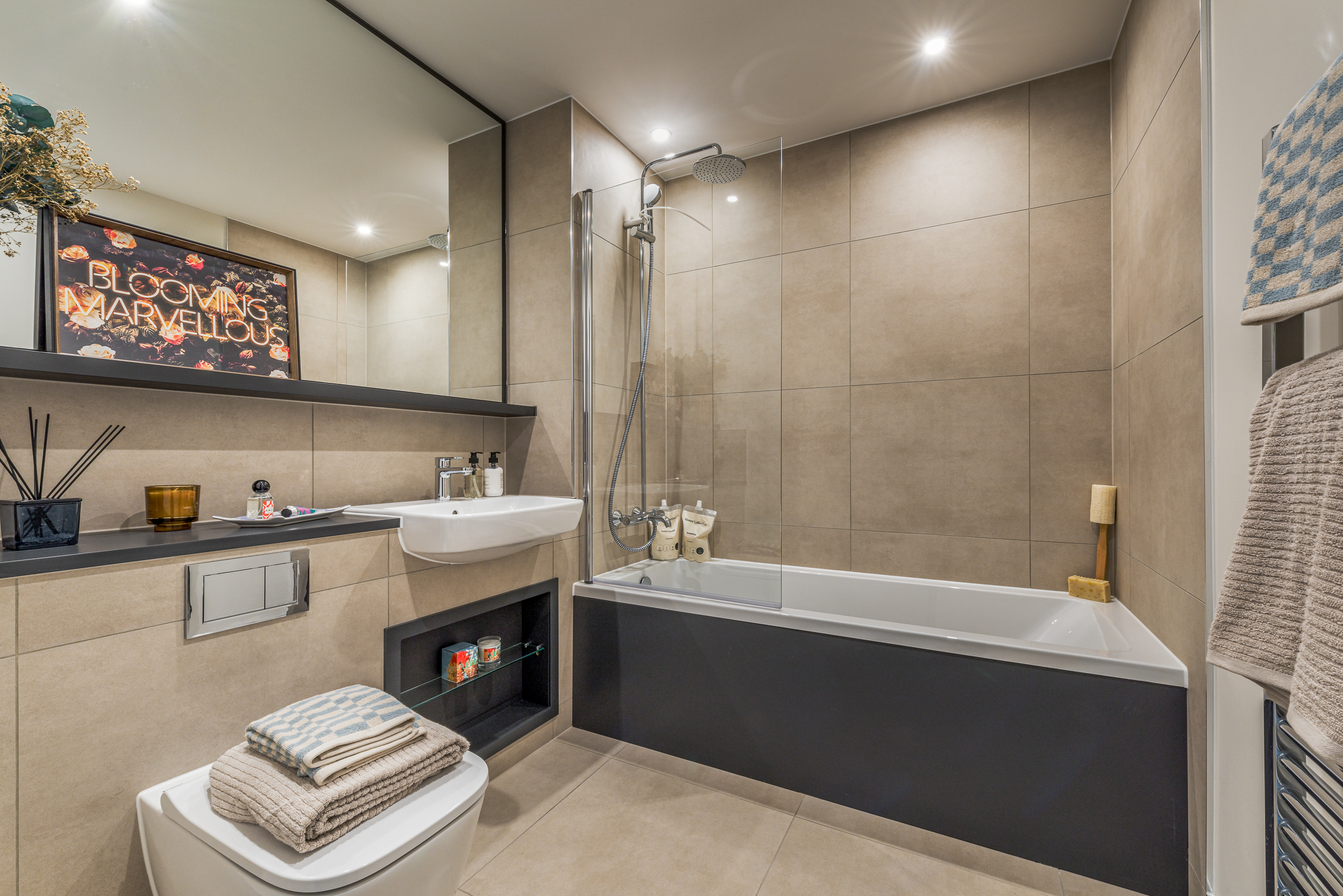 Slider image 34