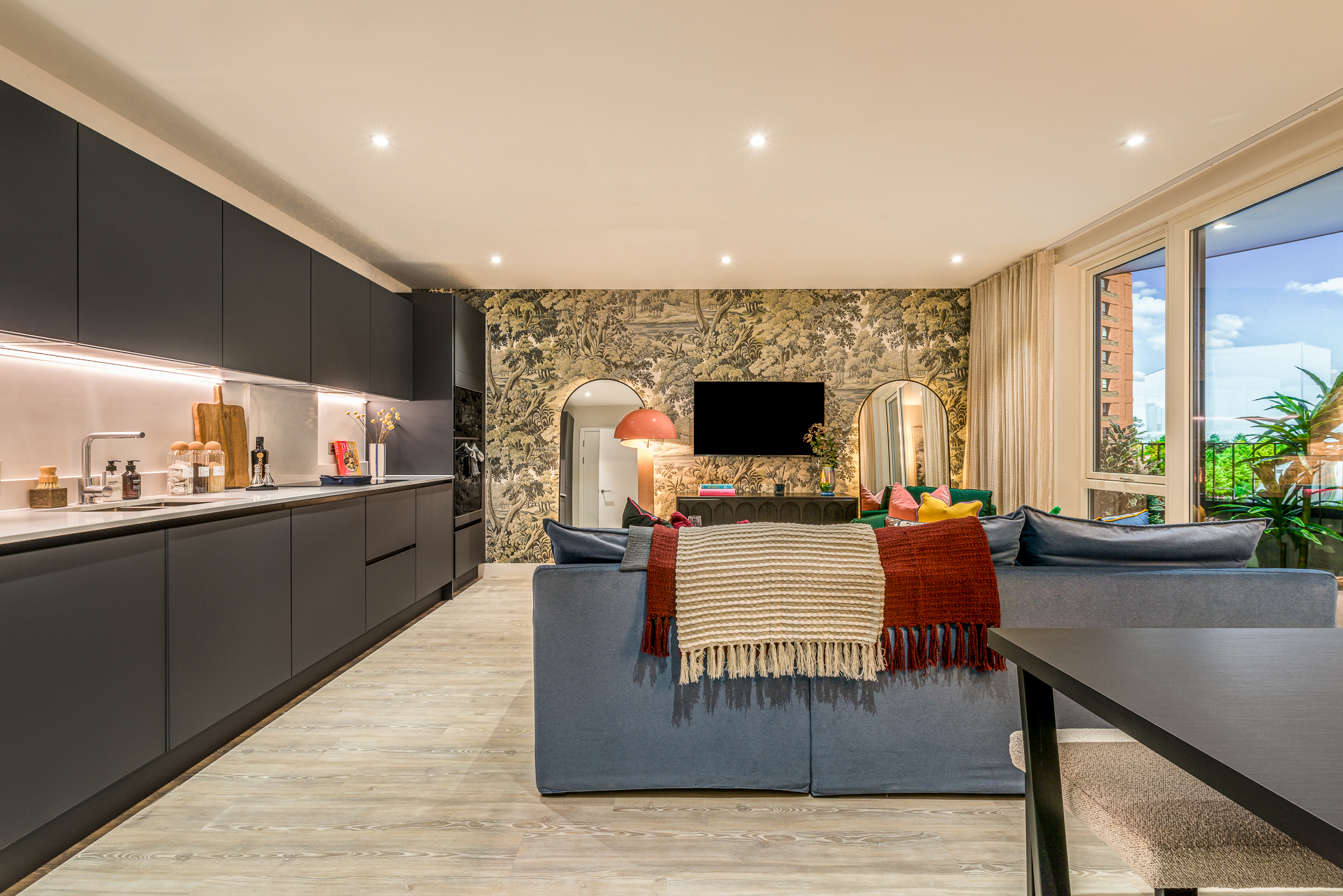 Slider image 7