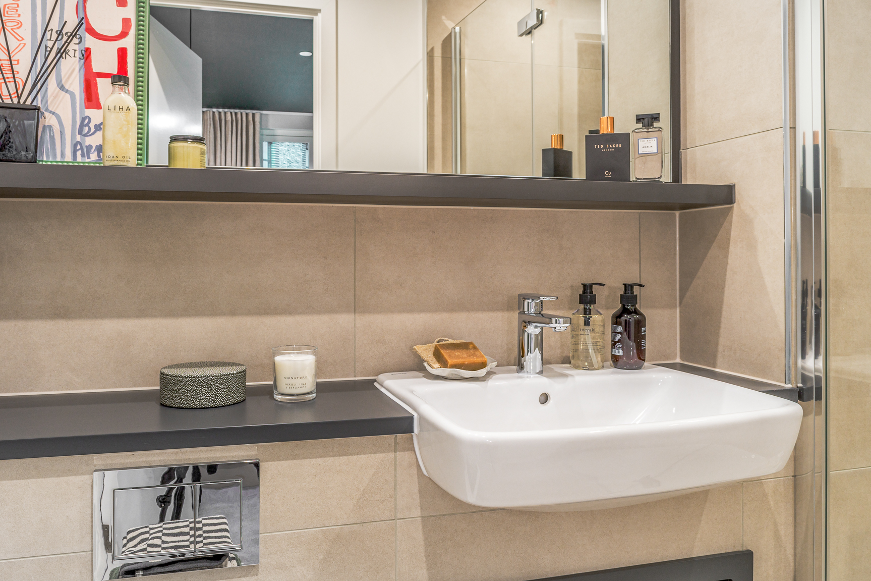 Slider image 37